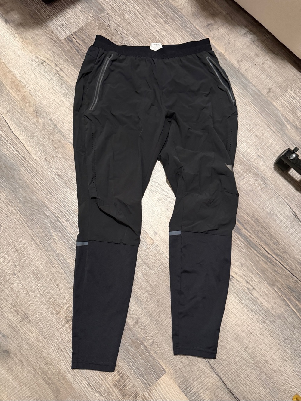 Nike swift Black Athletic Joggers with Reflective Trim size medium